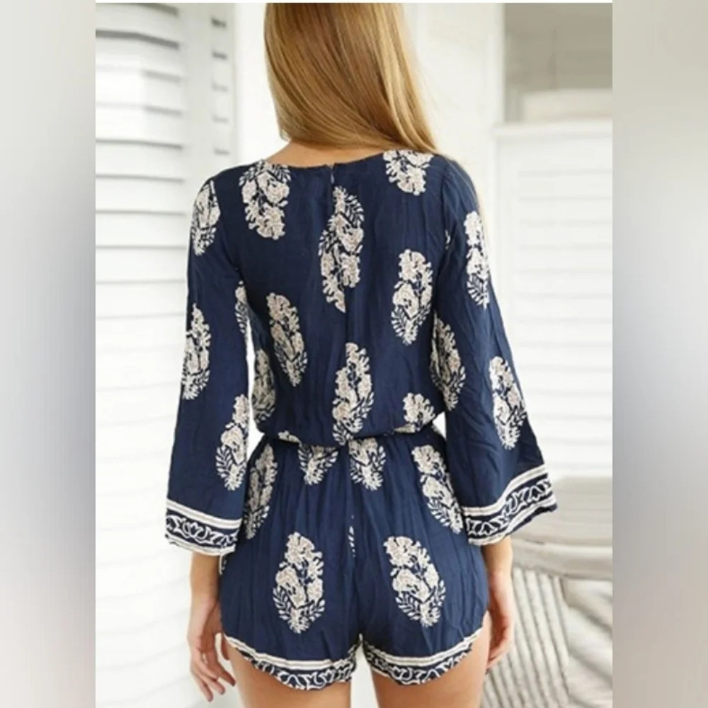 Mini Shorts Romper tie waist size XS Navy Blue Bohemian Boho - Picture 4 of 4